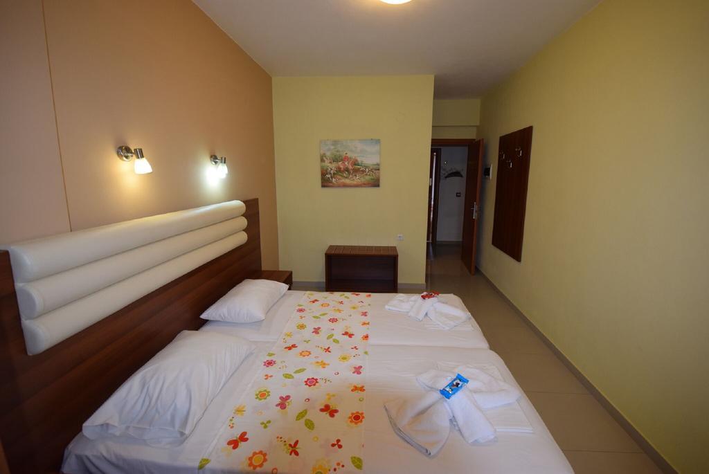 Rainbow Resort Paralia Katerinis Bagian luar foto